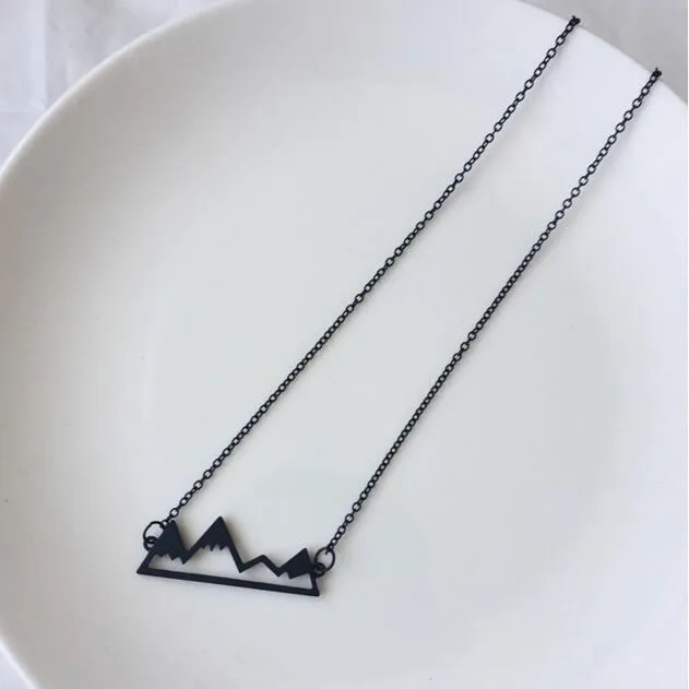 1pcs Minimalist Pendant Necklaces Fashion Female Heart Arrow Cross Moon Star Of Luck Dove Of Peace Necklace Jewelry Summer 2018