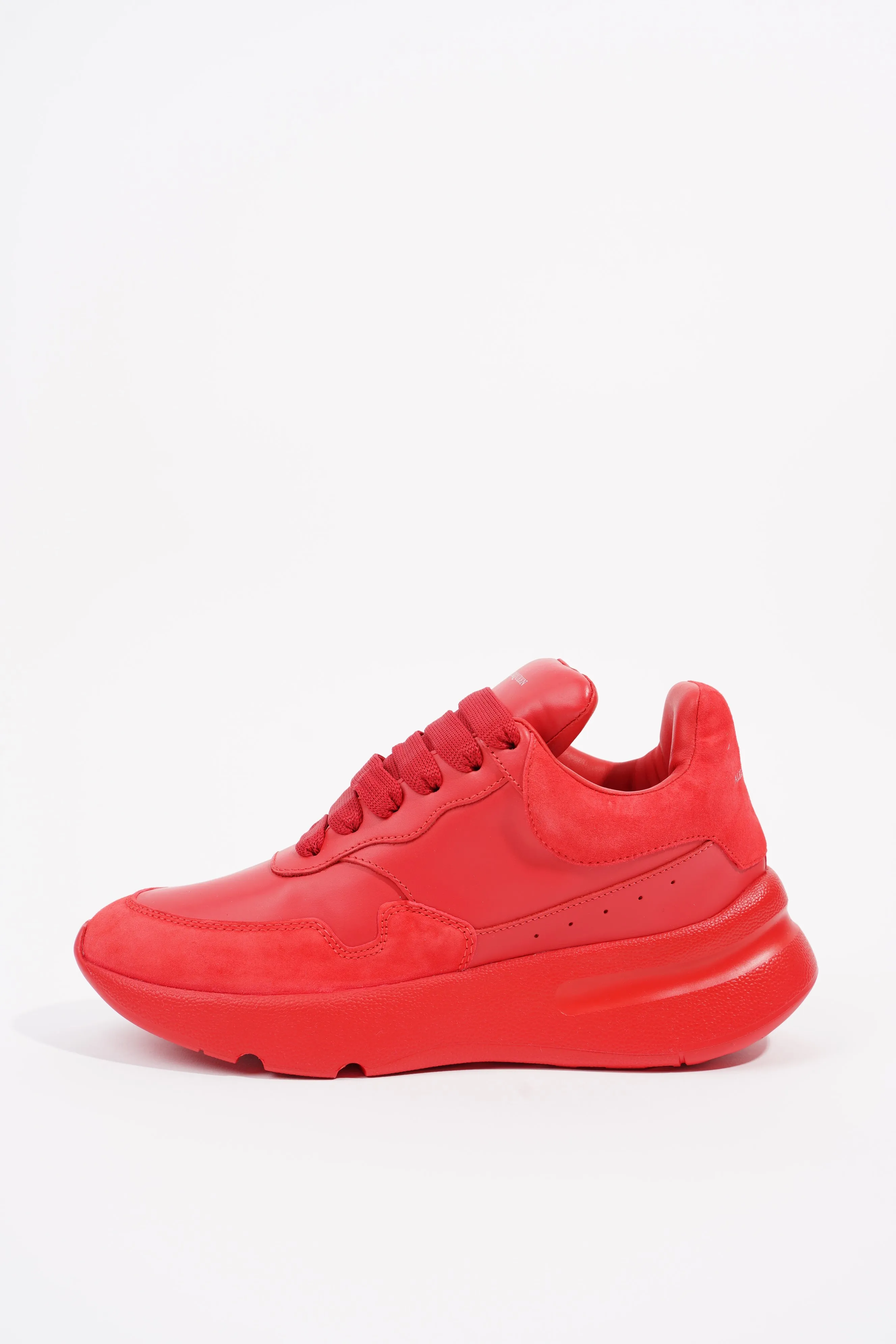 Alexander McQueen Womens Oversized Sneaker EU 35.5 / UK 2.5