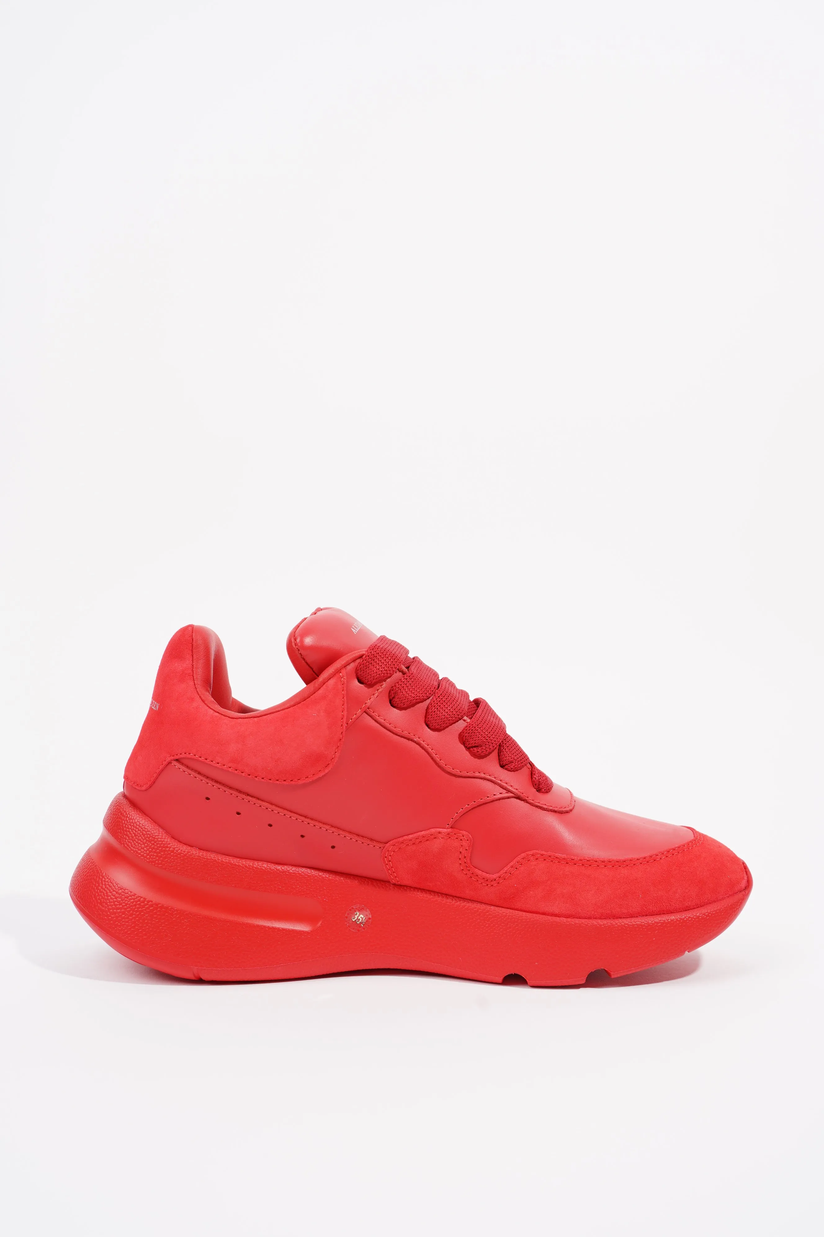 Alexander McQueen Womens Oversized Sneaker EU 35.5 / UK 2.5