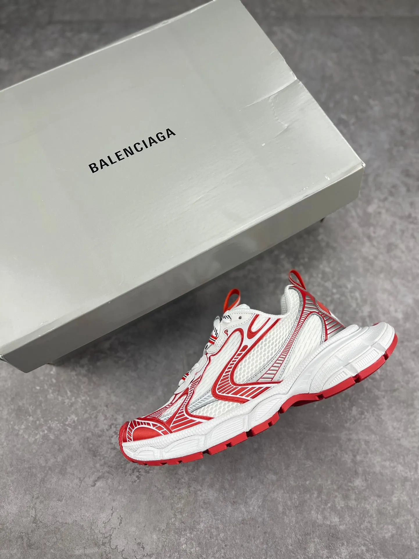 Balenciaga Wmns 3XL Sneaker 'Worn-Out - White Red'