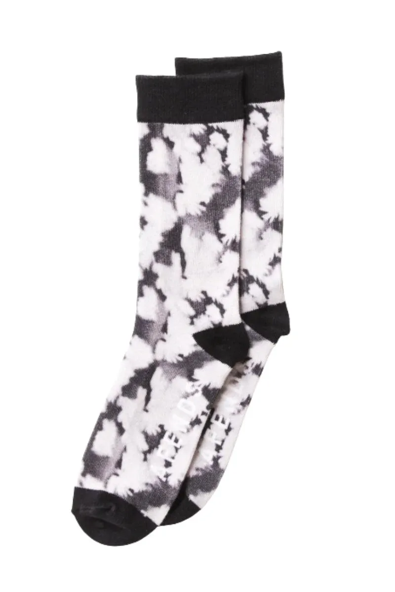 Black Floral Linger Unisex Organic Socks One Pack