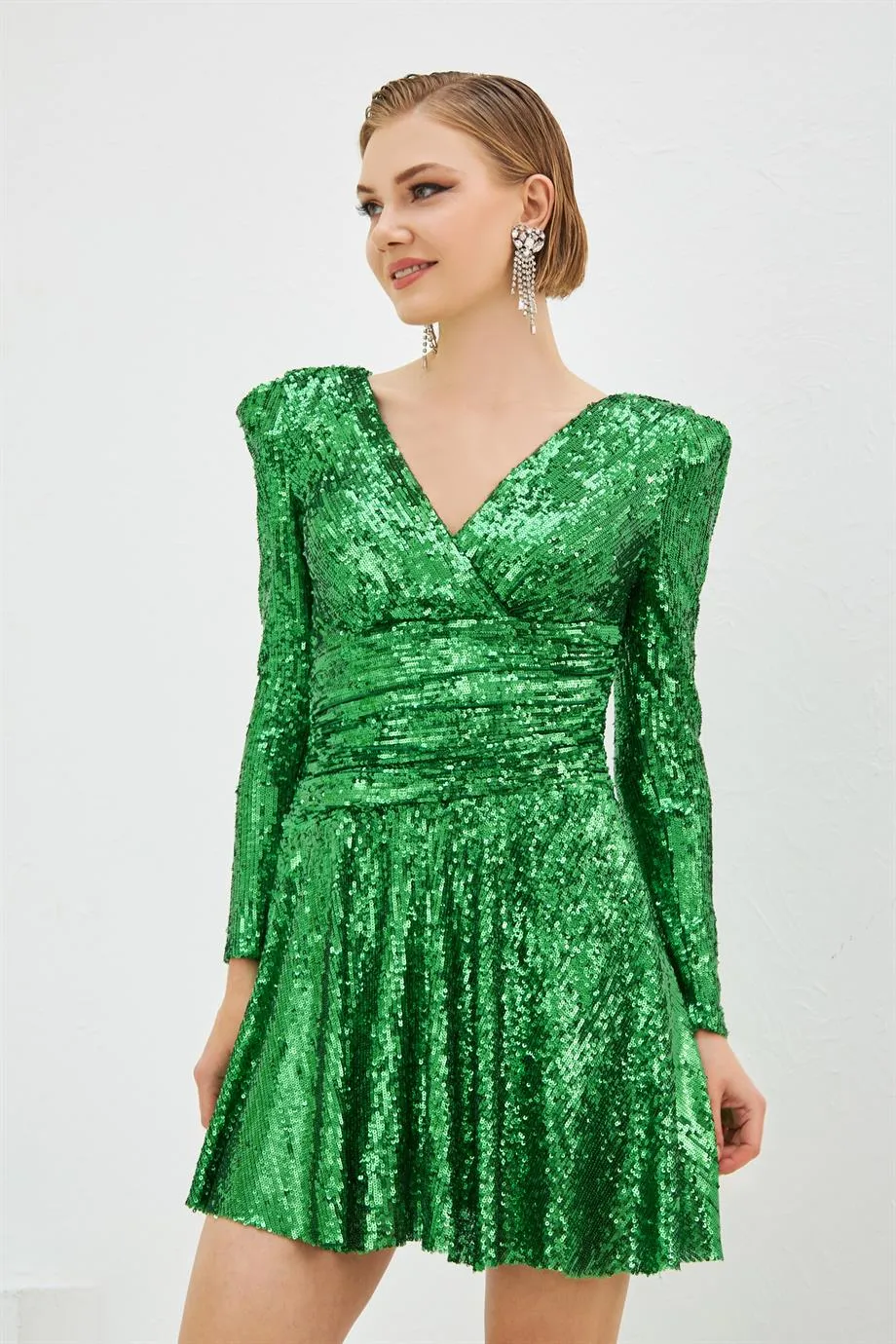 Emerald Sequined Long Sleeve Short Evening Dress