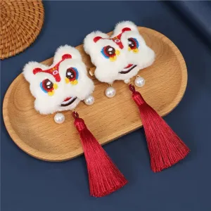 Hair Clip: Lion Dance