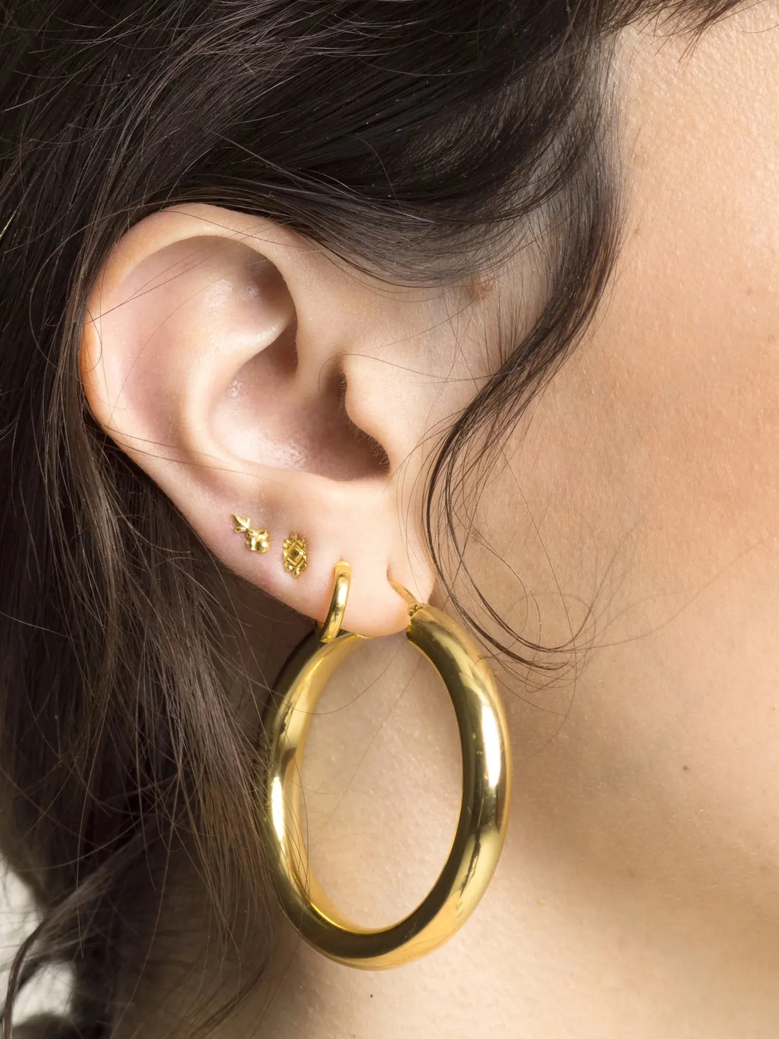 Saros Hoop Earrings