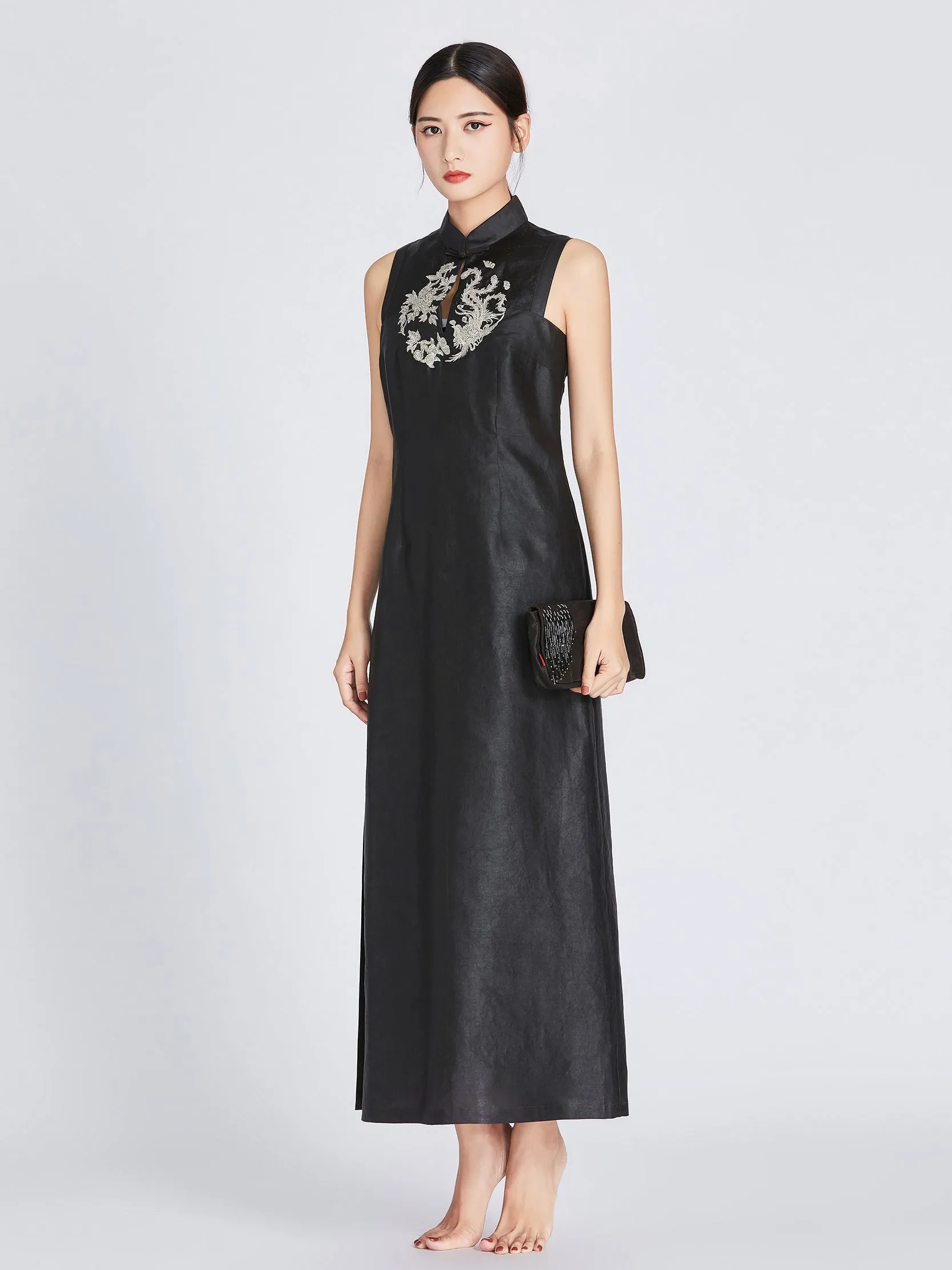 Stand collar embroidered evening dress