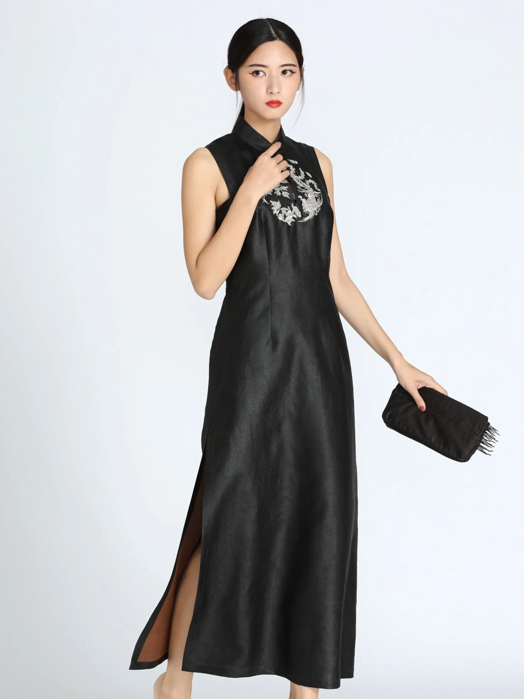 Stand collar embroidered evening dress